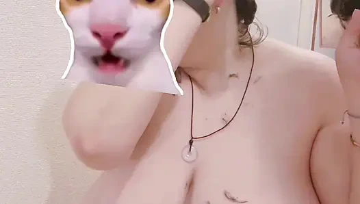 Kafamın kenarlarını tıraş ediyor önizleme