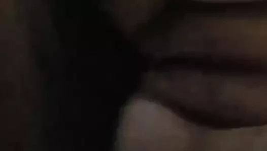 Efendim şeftalileri dövüyor