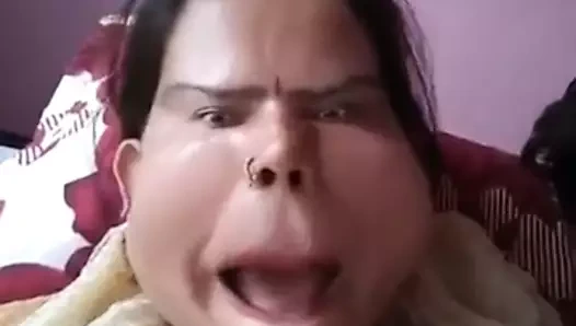 yenge kahrolası 18 yaşındaki çocuk