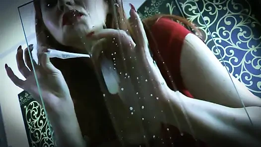 Sevgililer gününde döllü sürtük kocamı besliyorum