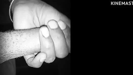 Üvey kız kardeşinin ağzına sakso çekiyor xxx desi