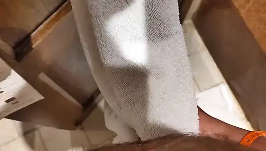 Egypt Hotel karşılıklı mastürbasyon