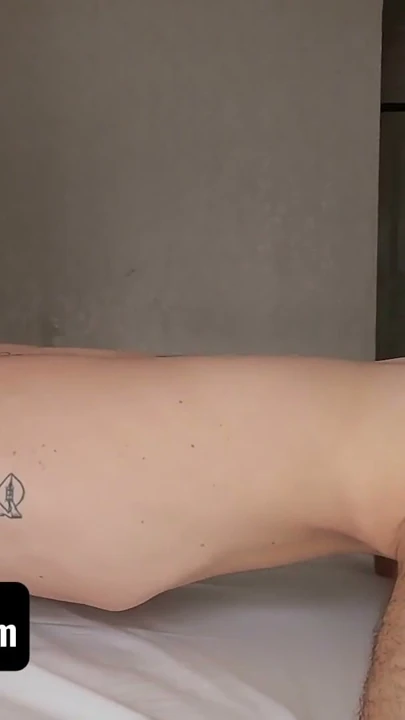Sevimli Twink Blu, Kendro Boy ve David Torres'in yaraklarını zarafetle kabul ediyor ve onları sertçe boşaltıyor | Bölüm 2