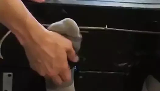 Sıska genç jenya wrestled tarafından hardcore esaret tickler