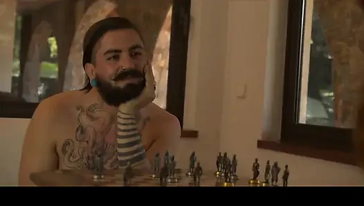 Striptiz satranç prores