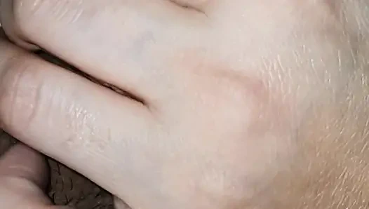 Üvey anne kalın büyük Hintli üvey oğlunun yarağıyla mastürbasyon yapıyor