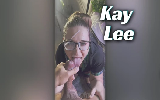 Bayan Kay Lee dölünü yüzüne sağana kadar seni emiyor!!