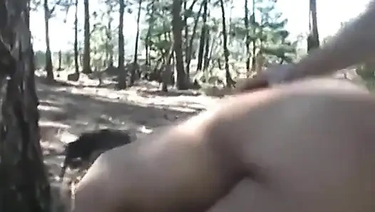 Amber doğayla bir oluyor