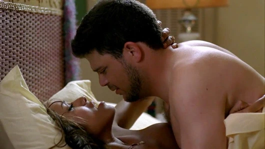 Dania ramirez entourage içinde çıplak seks sahnesi scandalplanet.com