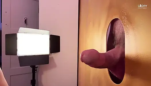 Kadehte büyük boşalma ama hala yutmak istiyor