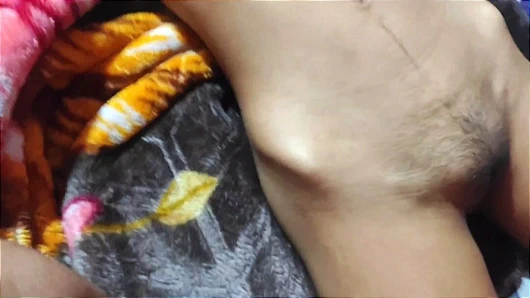 Karısının sıkı amcığı, Hintçe sesli tam Hintli seks videosu