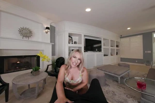 Bu gecenin kız arkadaşı, nihai porno yıldızı deneyimi için Bunny Madison