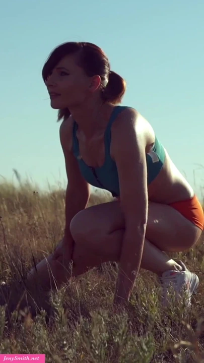 Egzersiz bantları esneme ve egzersiz. Tam video sadece JenySmith.net