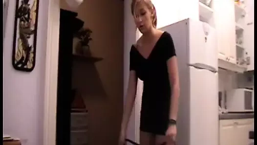 Melady'nin temizlik kölesi