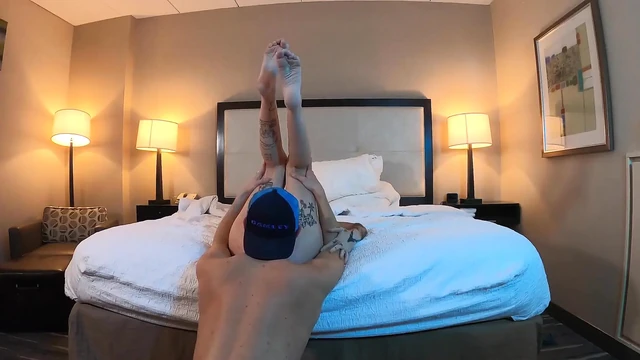 Поедание супер сексуальной миниатюрной тинки - подборка 4