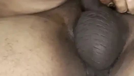 Yengenin yarağıma biniyor