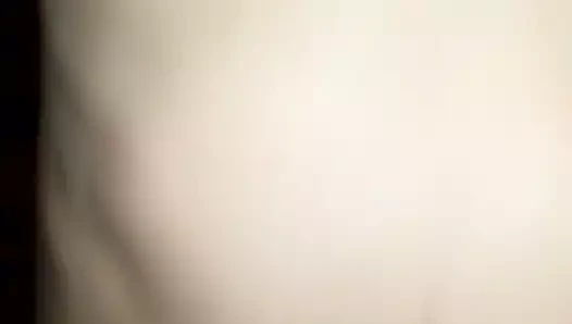 Türk küçük memeli pembe meme ucu büyük yaraklı sevgilisi inek kıza biniyor 2