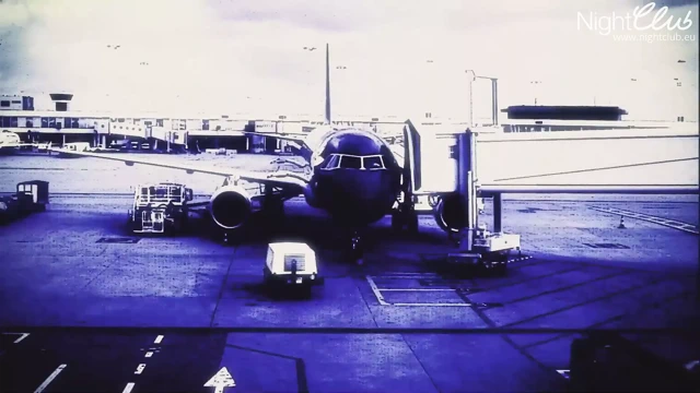 Lesbische Stewardessen, was es alles gibt....