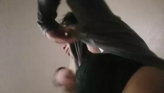 Eski kira ödemek için berbat