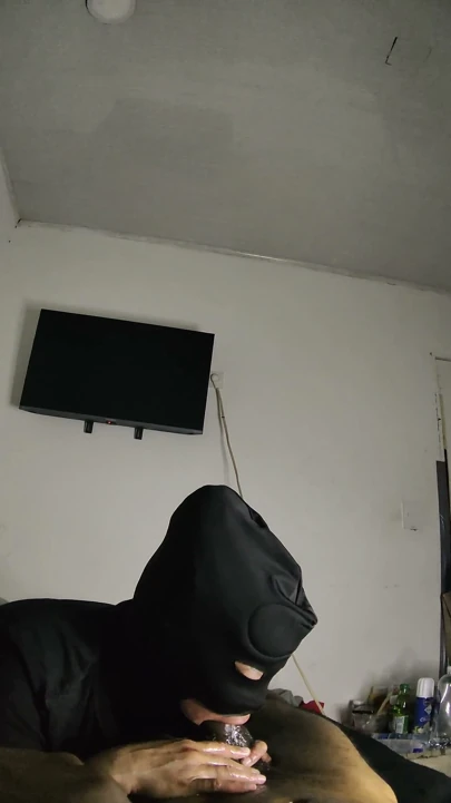 Gırtlağına kadar şampiyon siyah maske 4
