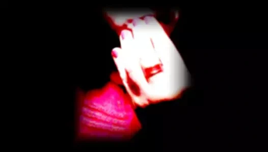 Evde yalnız travesti