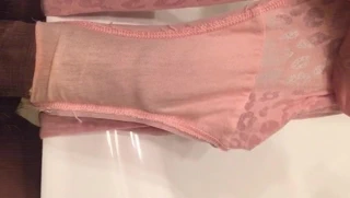 entrando en el pantie de mi esposa