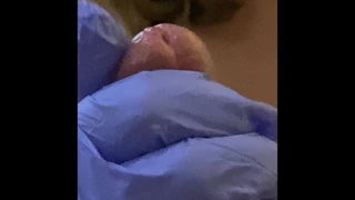 En sert lateks yarak kafa masajı