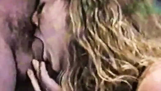 Mükemmel milf verir oral seks ve kırlangıçlar