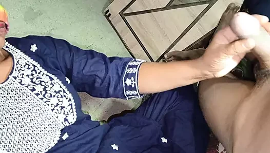 Üvey kız kardeş seks videosu - Hintli kız