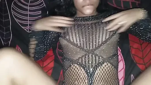 Amatör video - güzel Venezuelalı komşumla kendimi kaydediyorum, cep telefonumla onu nasıl siktiğimi kaydediyorum - İspanyolca porno
