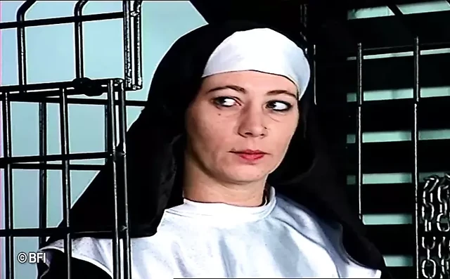 Две религиозные монахини наказываются