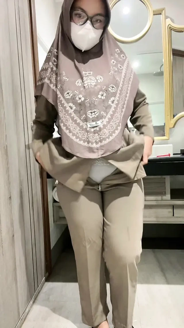 İdol öğretmenim, Squirt