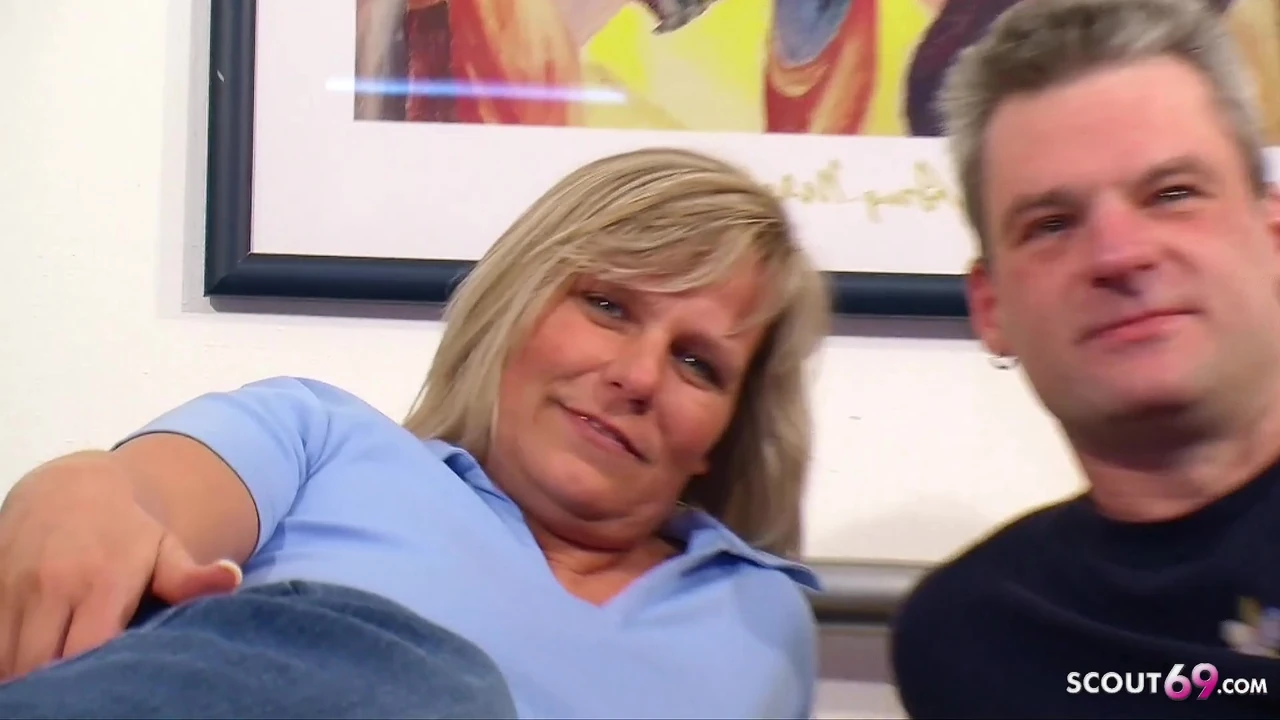 जर्मन पुराना पति एल इ टि अजनबी बकवास उसके मेच्यूर वाइफ में 3 some