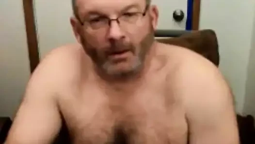 bonne branlette d'un beau papa!