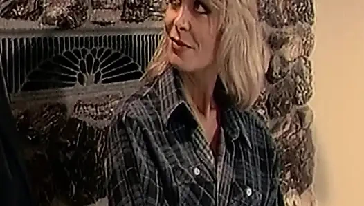 Retro Sert Lanet Ve Kedi Üzerine Fışkırtma