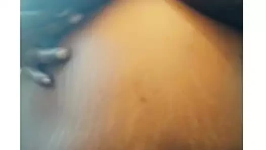 Bölüm üç memeler oynama