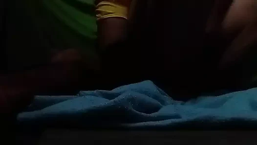 Üvey kız kardeş ilk kez kadınlar xxx