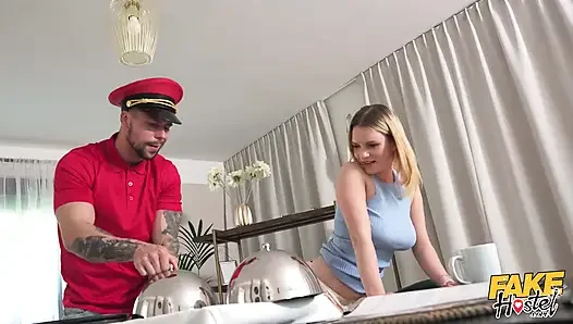 Скрытая обслуга номера