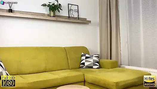 Lanet testislerine aşırı basma hareketi! Kasıklarının yok edilmesi! - Dave Moon - Jennifer - Bbusting (top kırma)