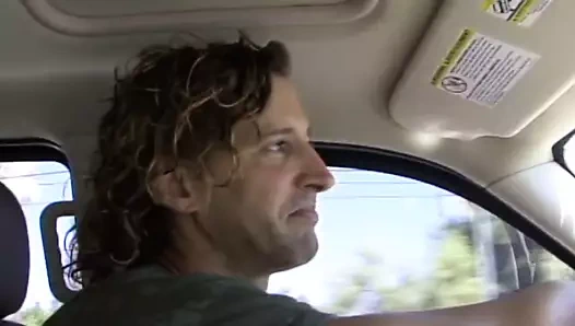 Kayme Kai sakso çekiyor ve Tony Desergio'yu sikiyor