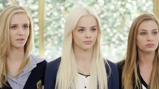 Karartılmış - tiki kız üçlü üç bbcs olsun