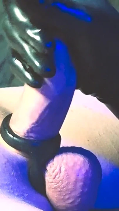 Amazing head job from a very Bad Bunny | Clip 1