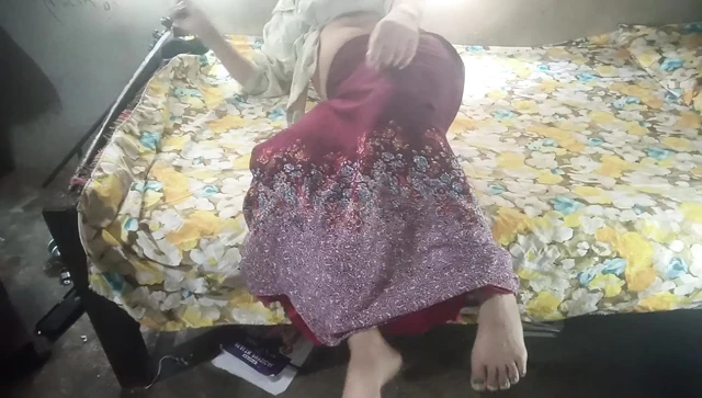 Bf sanga raat vari chikayera aauda ni kati na pugeko yo puti lai laado le