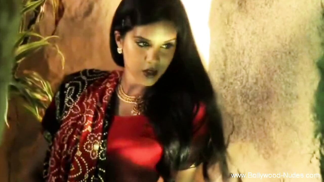 Bollywood dansı çok güzel görünüyor ve iyi hissettiriyor