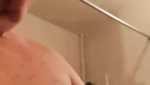 Webcam üzerinde büyükbaba gösterisi