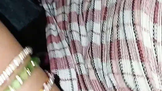 Sıkı kadın arka arkaya iki kez dölünü birlikte fışkırtıyor
