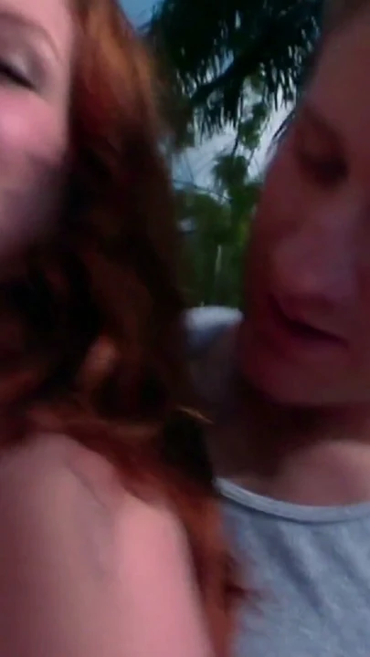 Redhead amatör anne cassidy gets ona dev melons becerdin iyi | Klip 1