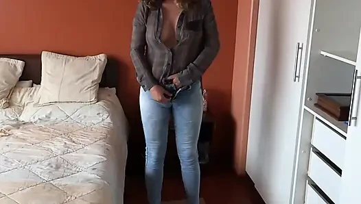 Stepmother pulls down her jeans and starts touching herself so I can masturbate.