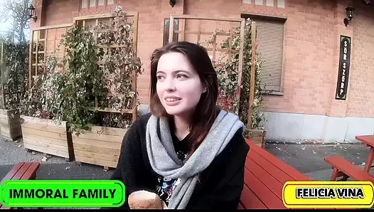 Felicia Vina'nın krem dolu pastası ve üvey babasının kalın dölü!