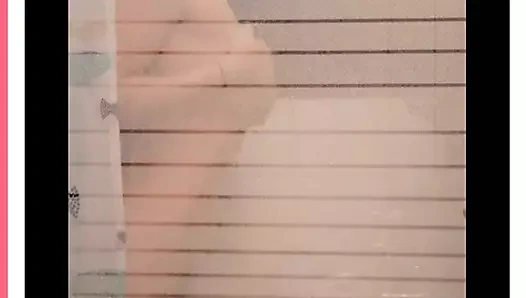 Seni duşa davet ediyorum